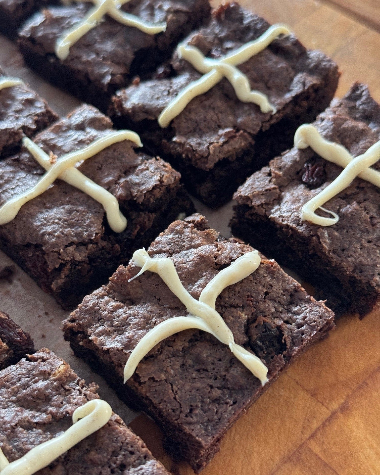 Hot Cross Brownie